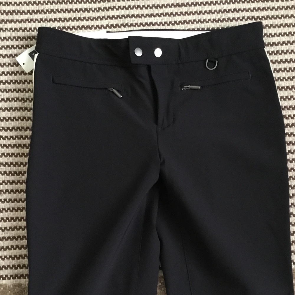 GAP - Picture 2 of 16